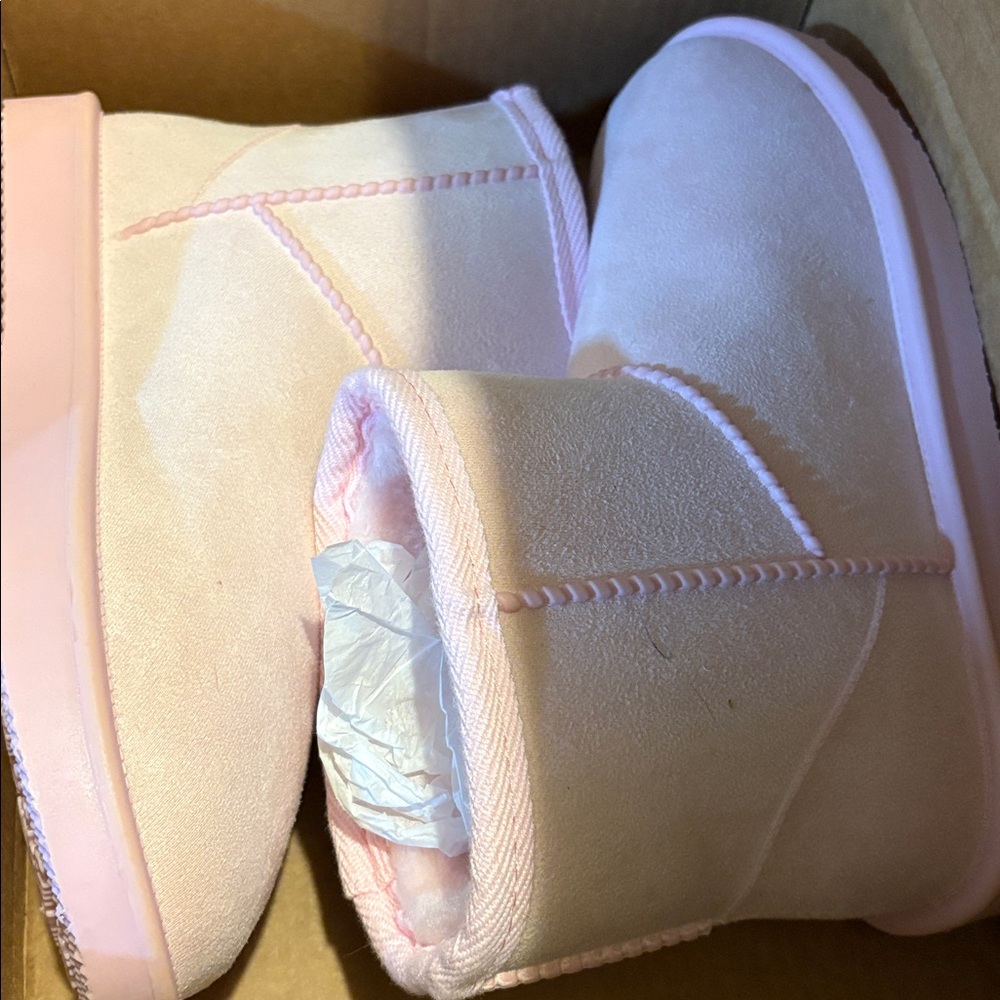 DKSUKO Cozy Pink Ankle Booties